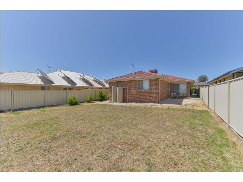 16A Karenvar Avenue, Calala NSW 2340