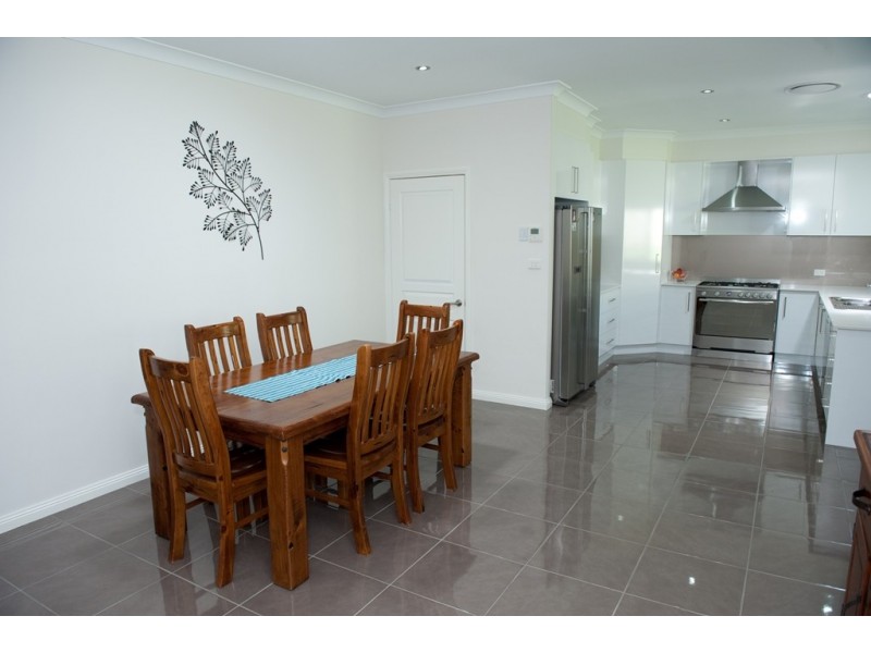 13 Penlee Road, Tamworth NSW 2340