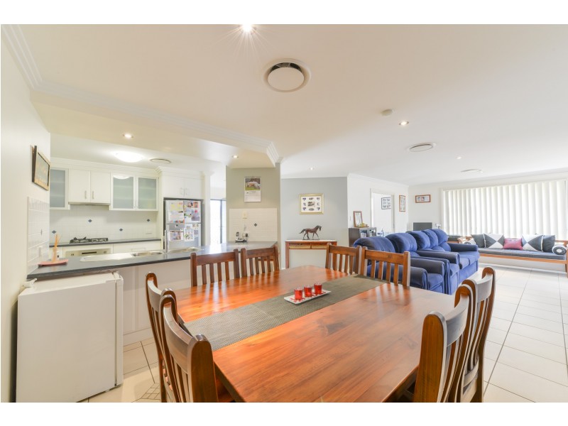 18 Wagonia Drive, Kootingal NSW 2352