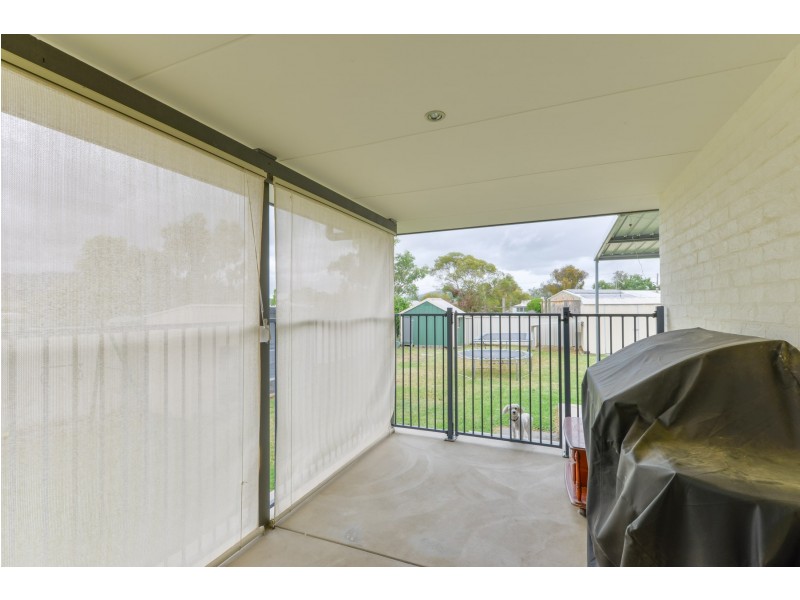 18 Wagonia Drive, Kootingal NSW 2352