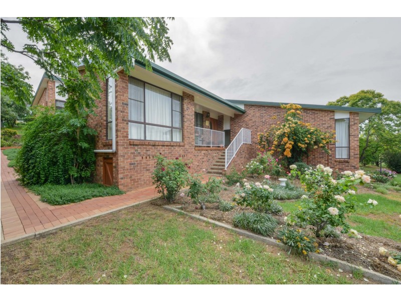 3 Gouldian Way, Tamworth NSW 2340