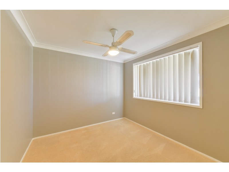 5 Wylie Place, Westdale NSW 2340