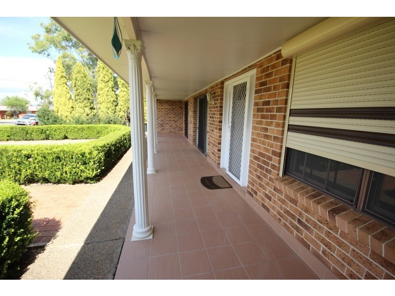 12 Gordon Street, Calala NSW 2340