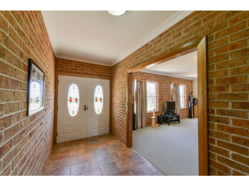 166 Tullamore Road, Tamworth NSW 2340