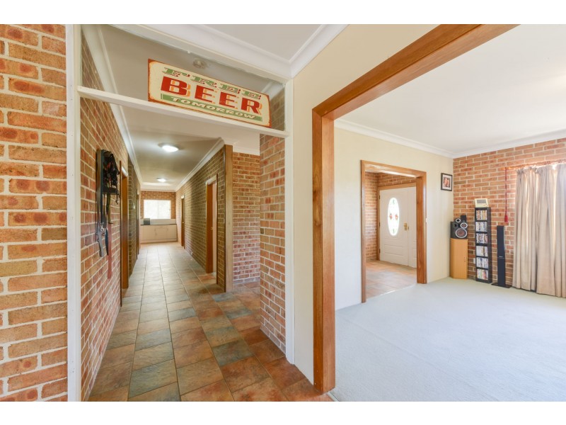166 Tullamore Road, Tamworth NSW 2340