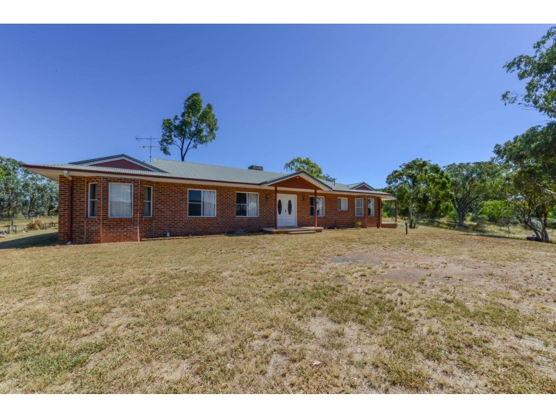 166 Tullamore Road, Tamworth NSW 2340