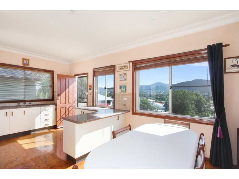 120 Crown Street, Tamworth NSW 2340