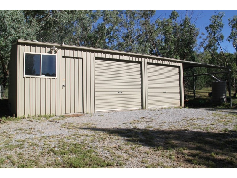 44 Waters Park Drive, Tamworth NSW 2340