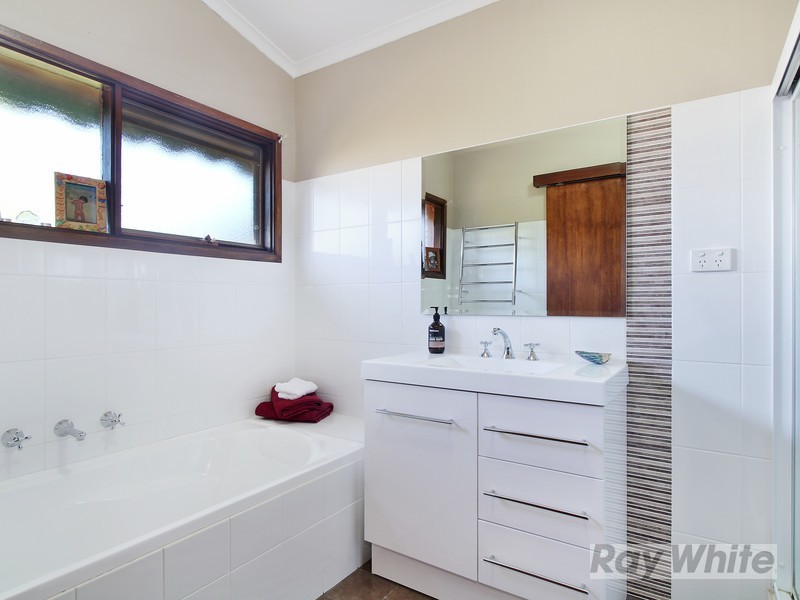 8 Bernice Place, Tamworth NSW 2340