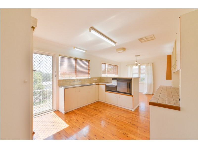 66 Hillvue Road, Tamworth NSW 2340