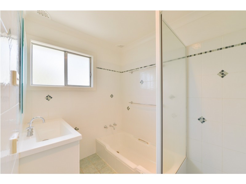 66 Hillvue Road, Tamworth NSW 2340