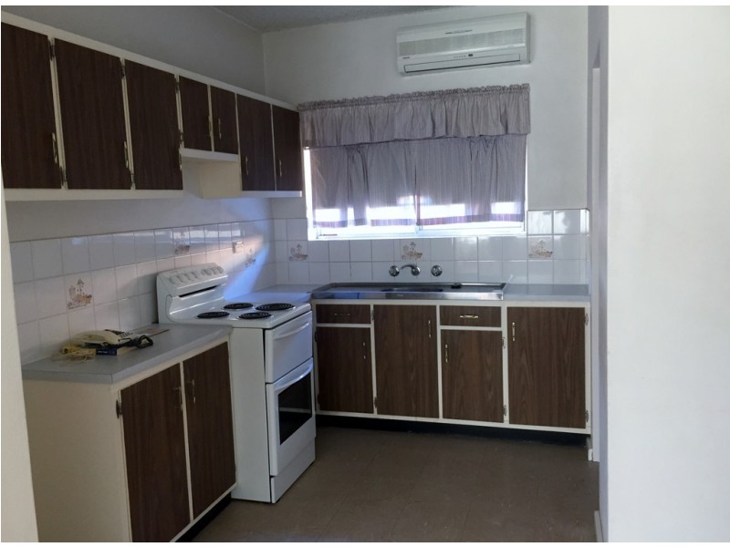 2/16 Burilla Street, Tamworth NSW 2340