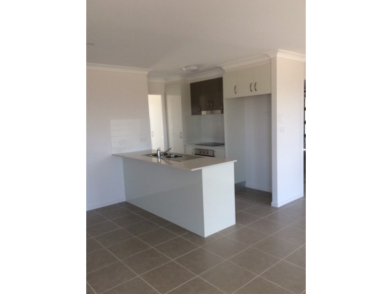 32 Drakeford Street, Tamworth NSW 2340