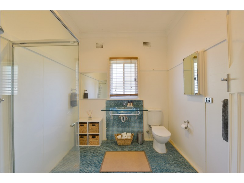 155 Upper Street, Tamworth NSW 2340