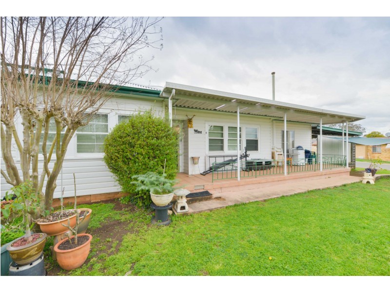 11 Cohen Street, Tamworth NSW 2340