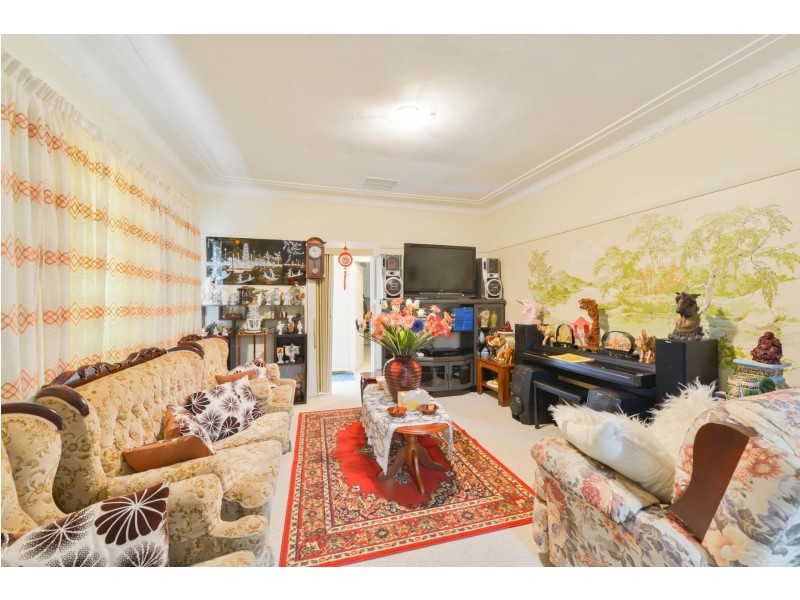11 Cohen Street, Tamworth NSW 2340