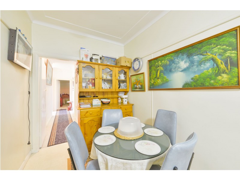 11 Cohen Street, Tamworth NSW 2340