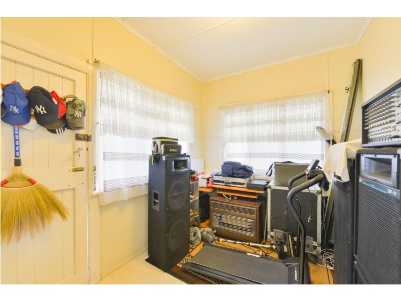 11 Cohen Street, Tamworth NSW 2340