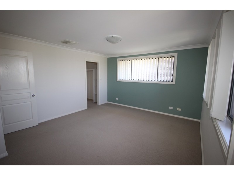 54 The Heights, Tamworth NSW 2340