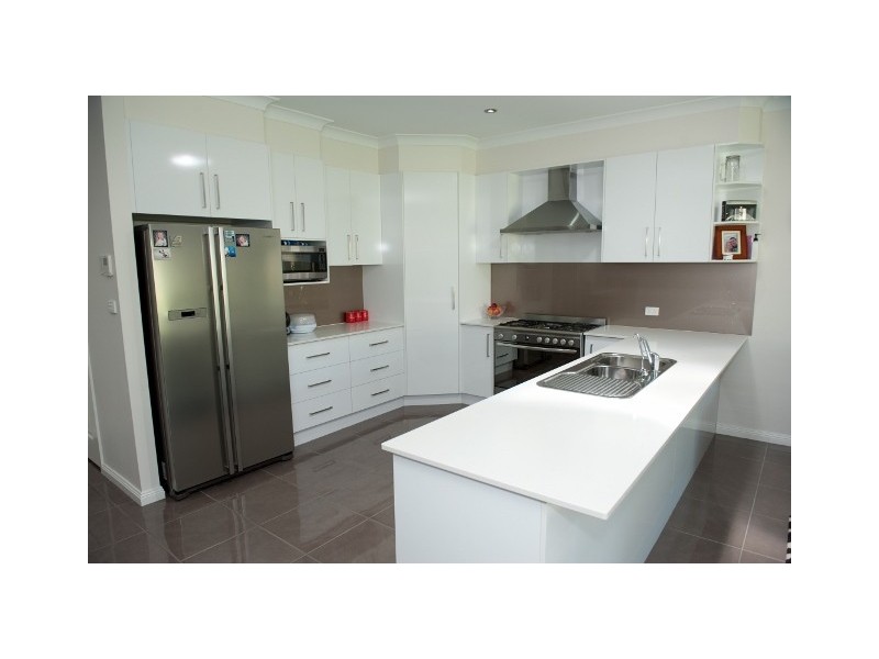 13 Penlee Road, Tamworth NSW 2340