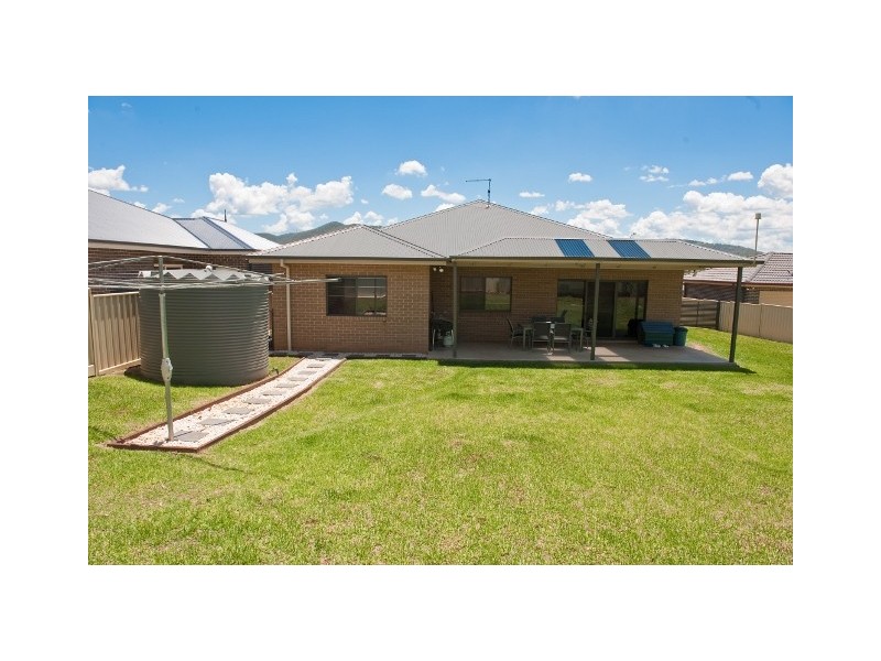 13 Penlee Road, Tamworth NSW 2340
