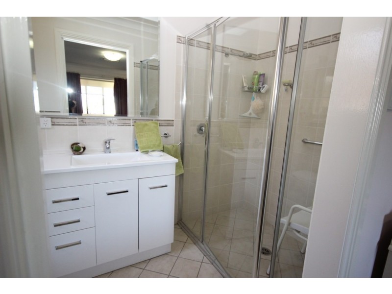 1 Warrabah Close, Tamworth NSW 2340