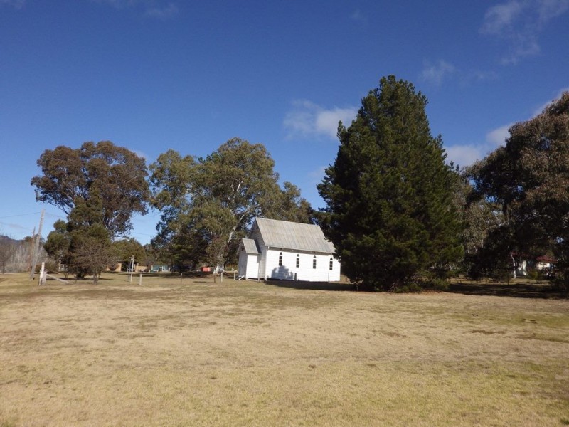 83 – 85 Caroline Street, Bendemeer NSW 2355