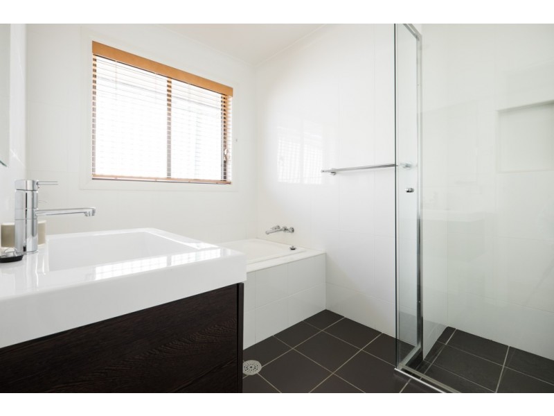 52 Campbell Road, Calala NSW 2340