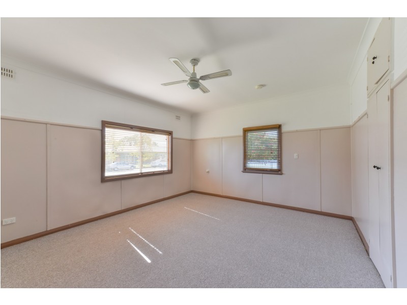 9 Electra Street, Tamworth NSW 2340