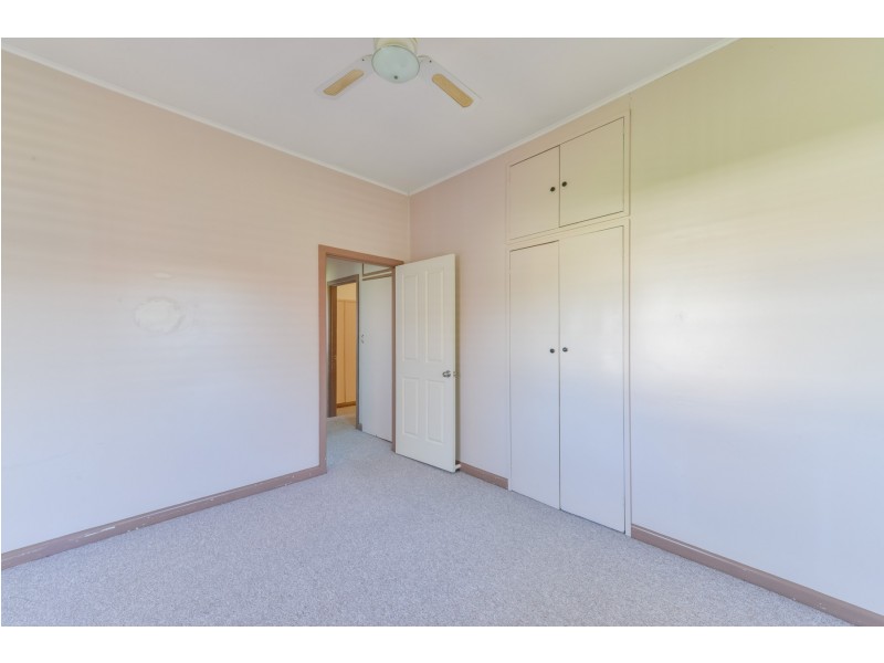 9 Electra Street, Tamworth NSW 2340