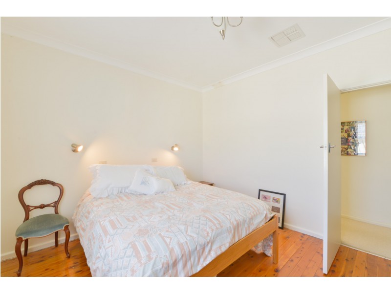 57 Hall Street, Tamworth NSW 2340