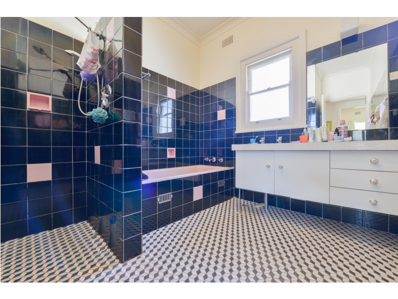 57 Hall Street, Tamworth NSW 2340