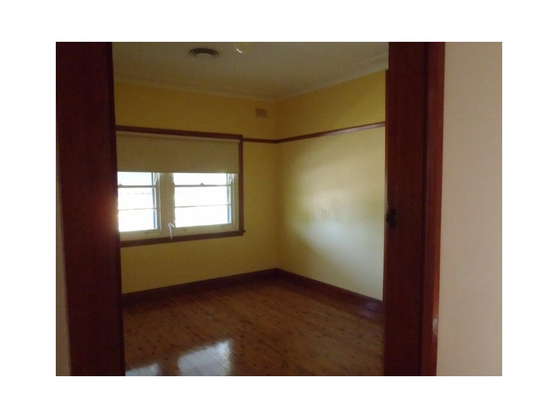 102 Rawson Avenue, Tamworth NSW 2340