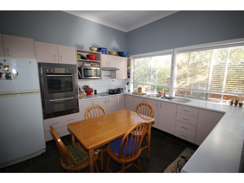 28 Chelmsford Street, Tamworth NSW 2340