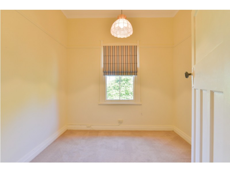 120 Carthage Street, Tamworth NSW 2340