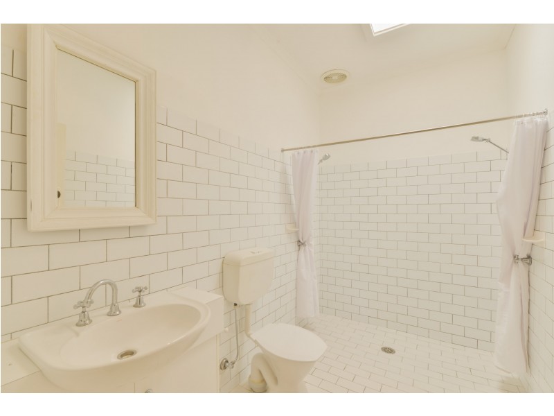 120 Carthage Street, Tamworth NSW 2340