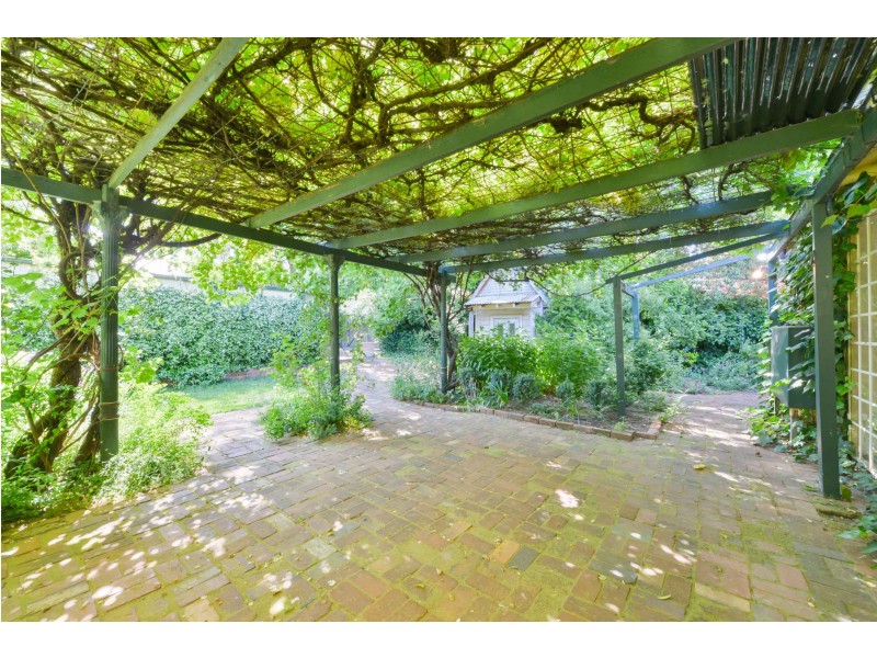 120 Carthage Street, Tamworth NSW 2340