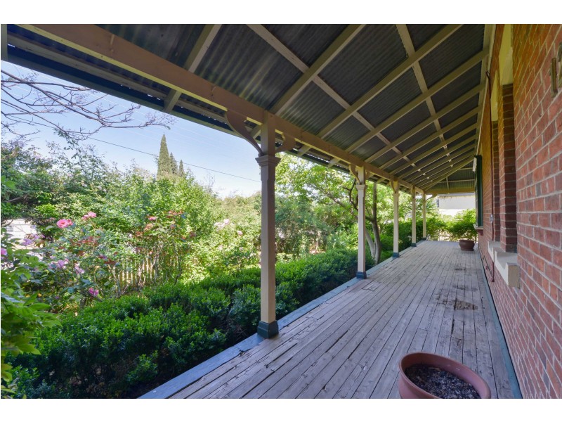 120 Carthage Street, Tamworth NSW 2340