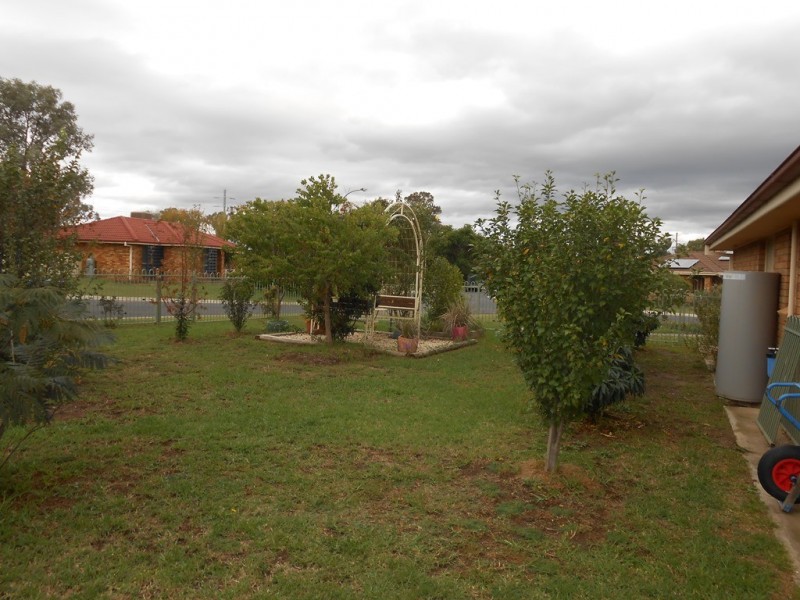 14 Dewhurst Street, Tamworth NSW 2340