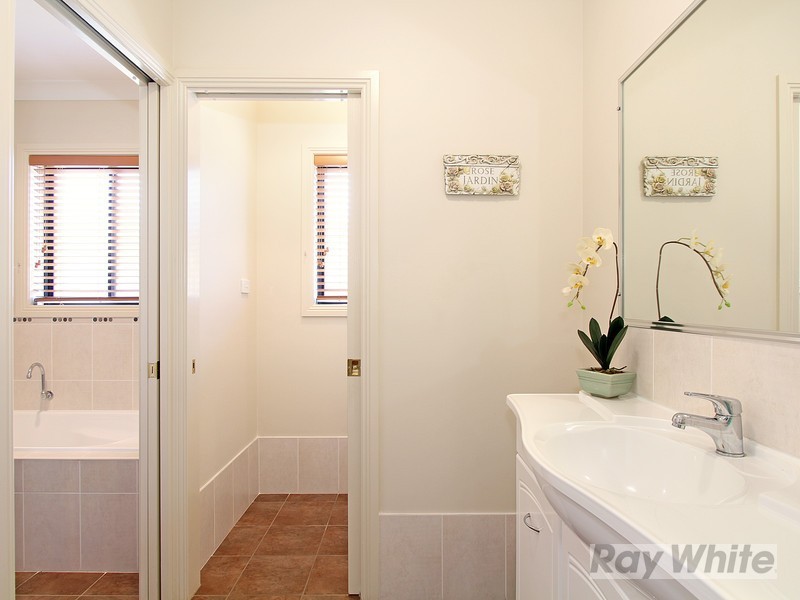 9 Kalinda Place, Tamworth NSW 2340