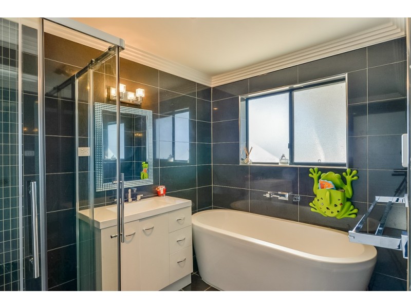 17 Manina Way, Tamworth NSW 2340