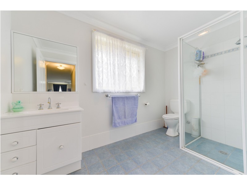 140 Elizabeth Drive, Tamworth NSW 2340
