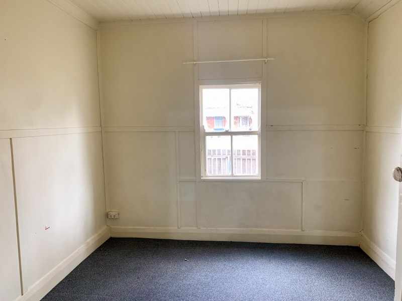 51 Crown Street, Tamworth NSW 2340