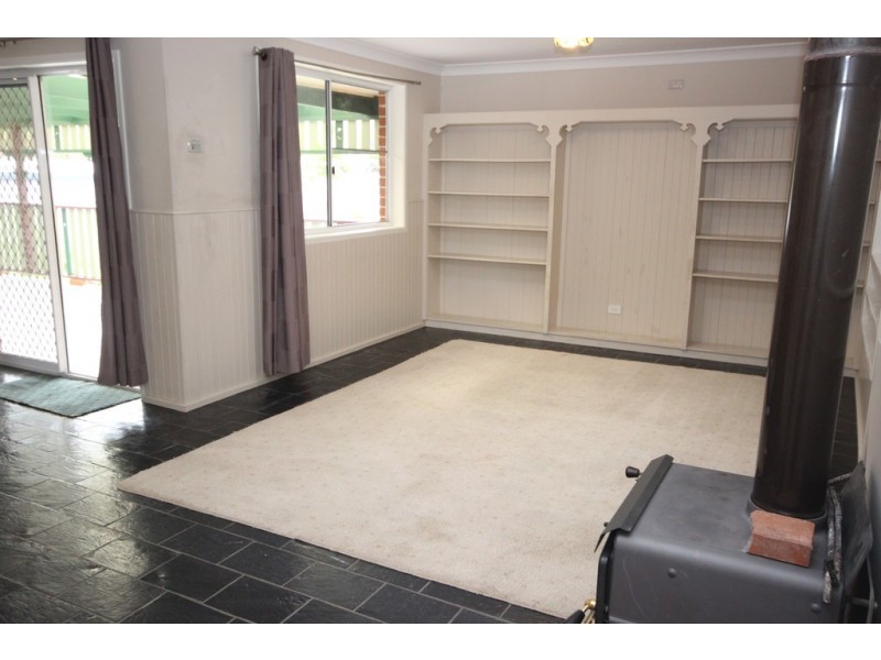 13 Willow Park Drive, Kootingal NSW 2352