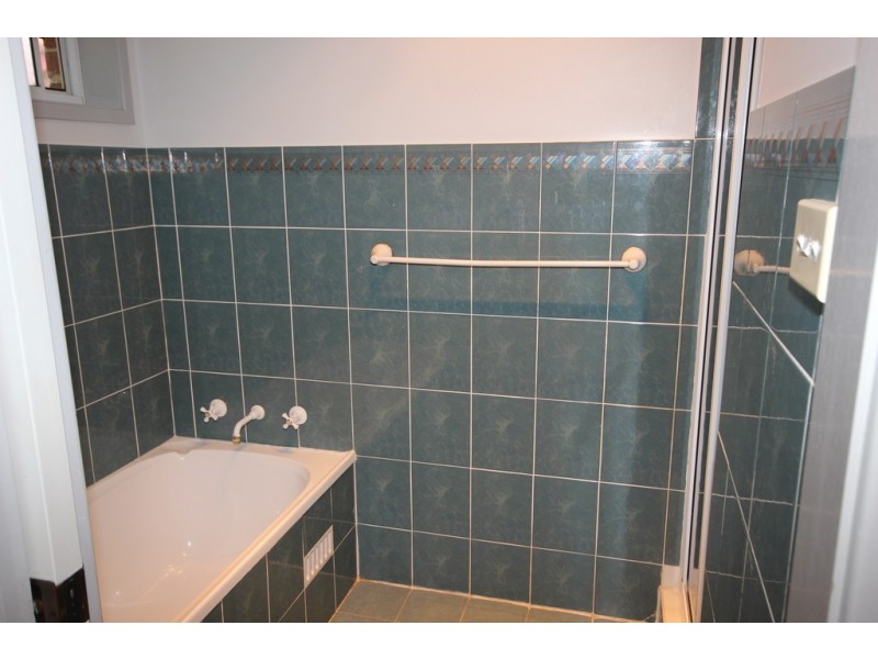 13 Willow Park Drive, Kootingal NSW 2352