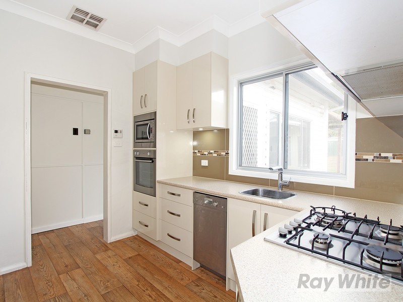 14 Thomas Street, Tamworth NSW 2340