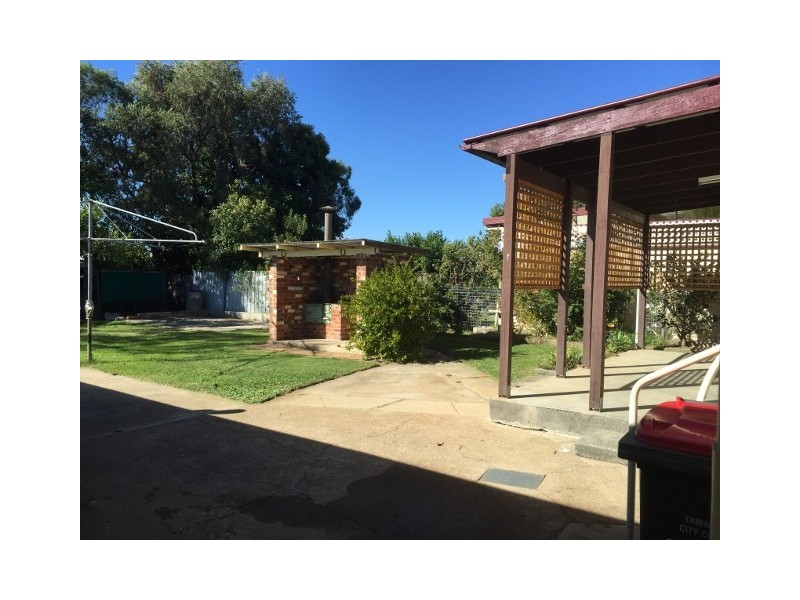 5 Churchill Street, Tamworth NSW 2340