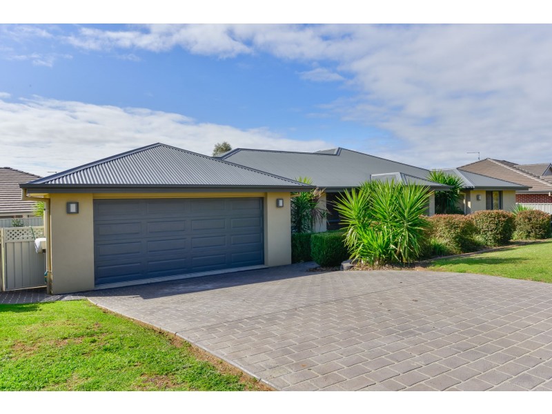 6 Hibiscus Way, Calala NSW 2340