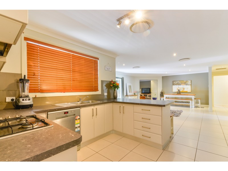 6 Hibiscus Way, Calala NSW 2340