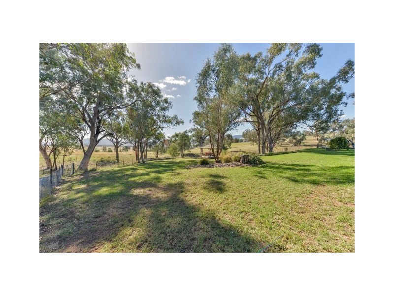 91 Tullamore Road, Tamworth NSW 2340